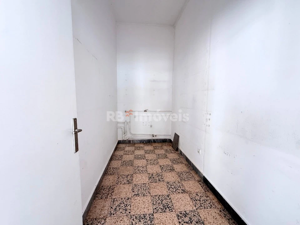 Loja para Arrendamento em São João Baptista e Santa Maria dos Olivais Foto 20