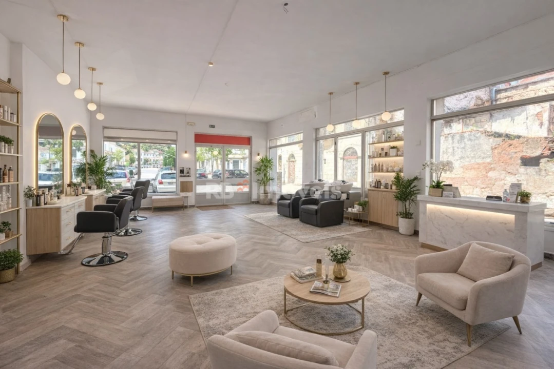 Loja para Arrendamento em São João Baptista e Santa Maria dos Olivais Foto 4