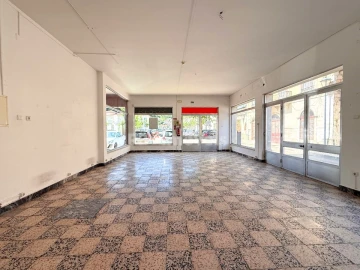 Loja para Arrendamento em São João Baptista e Santa Maria dos Olivais