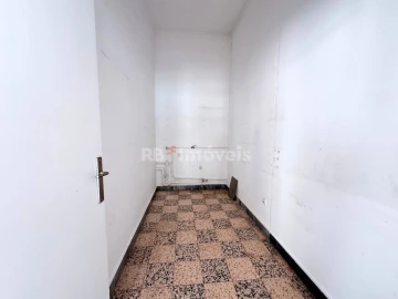 Loja para Arrendamento em São João Baptista e Santa Maria dos Olivais