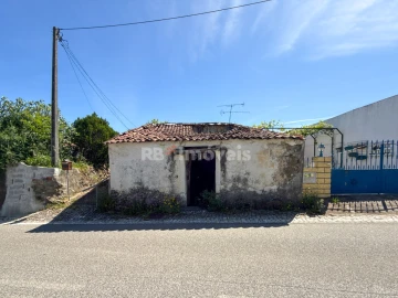 Moradia para Venda em Torres Novas (São Pedro), Lapas e Ribeira Branca