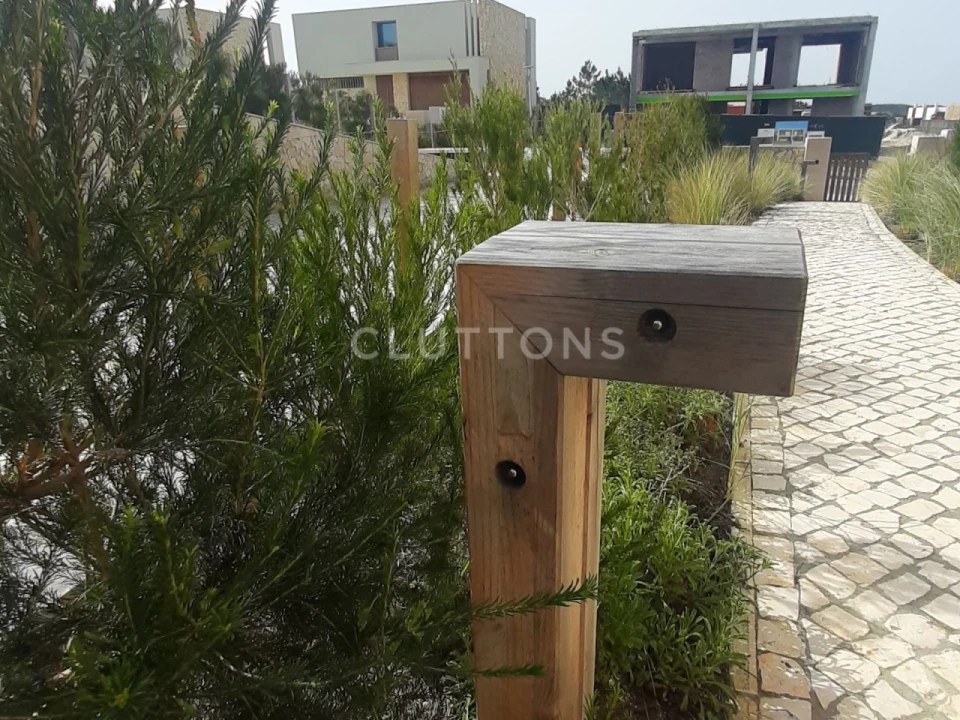 Moradia T2 para Venda em Vau Foto 12