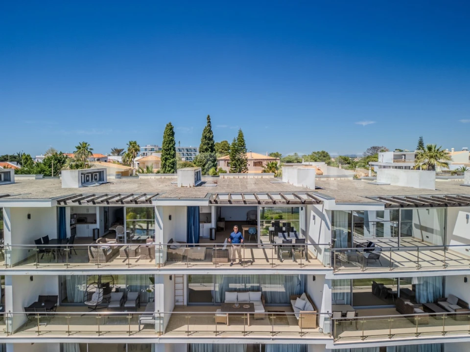 Apartamento T1 para Venda em Albufeira e Olhos de Água Foto 23