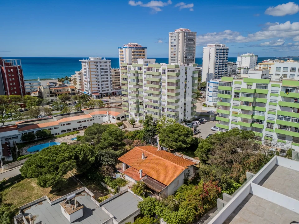 Terreno para Venda em Quarteira Foto 4