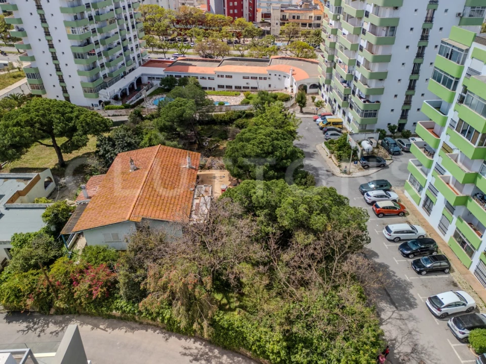 Terreno para Venda em Quarteira Foto 10