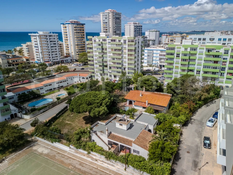 Terreno para Venda em Quarteira Foto 14