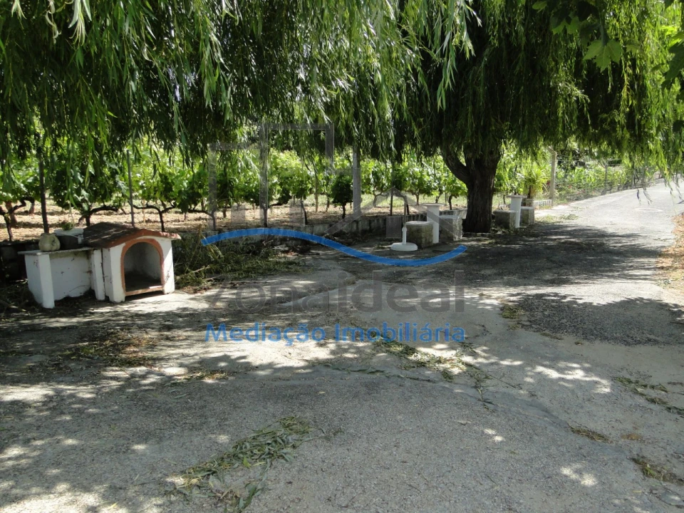 Quinta T2 para Venda em Alenquer (Santo Estêvão e Triana) Foto 25