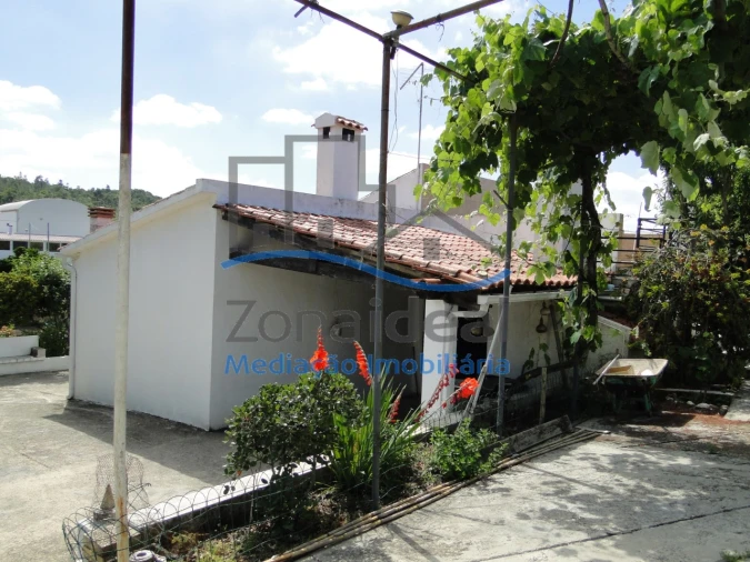 Quinta T2 para Venda em Alenquer (Santo Estêvão e Triana) Foto 16