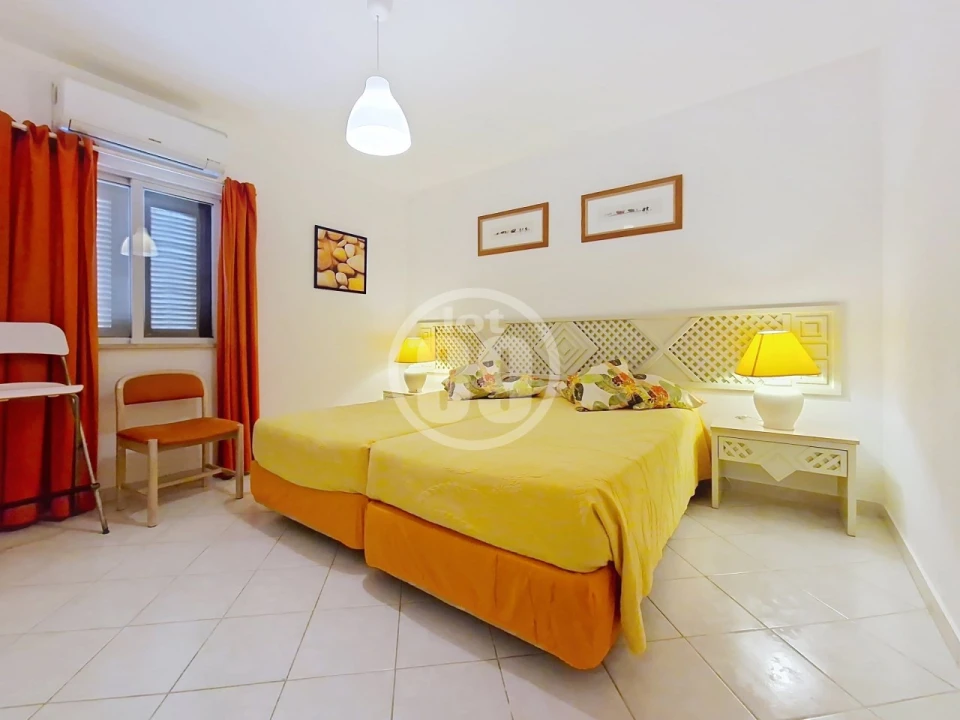 Apartamento T2 para Venda em Albufeira e Olhos de Água Foto 7