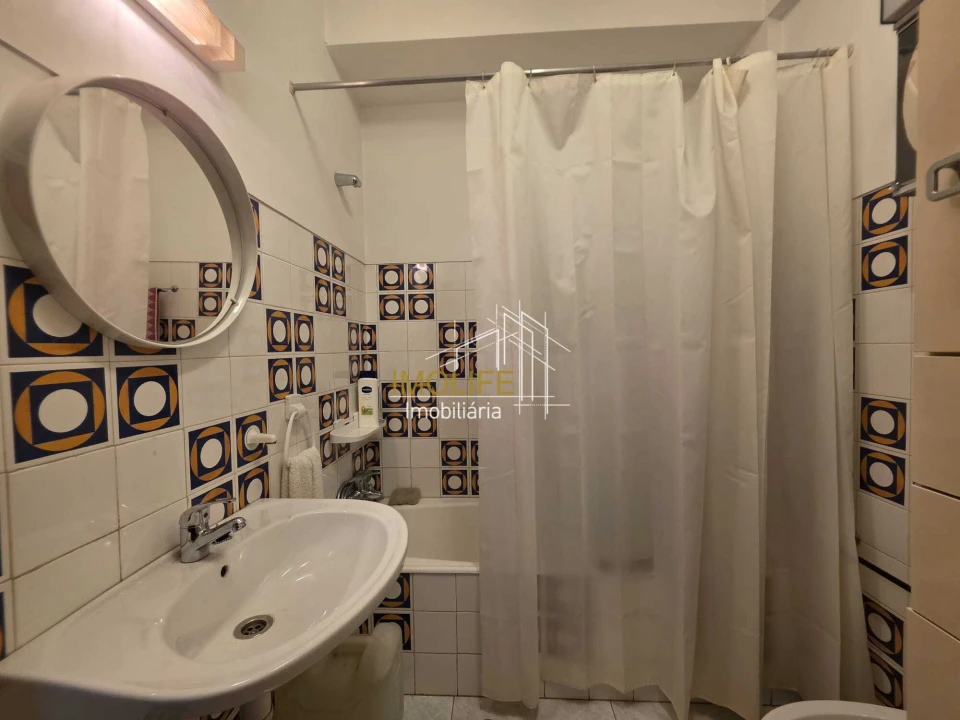 Apartamento T2 para Venda em Odivelas Foto 8