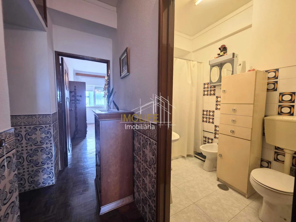 Apartamento T2 para Venda em Odivelas Foto 7