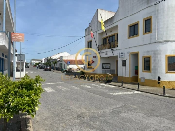 Terreno para Venda em Aldeia dos Fernandes