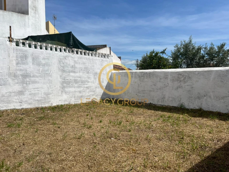 Terreno para Venda em Aldeia dos Fernandes Foto 5