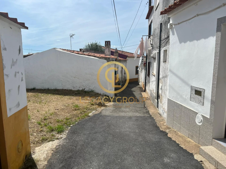 Terreno para Venda em Aldeia dos Fernandes Foto 1