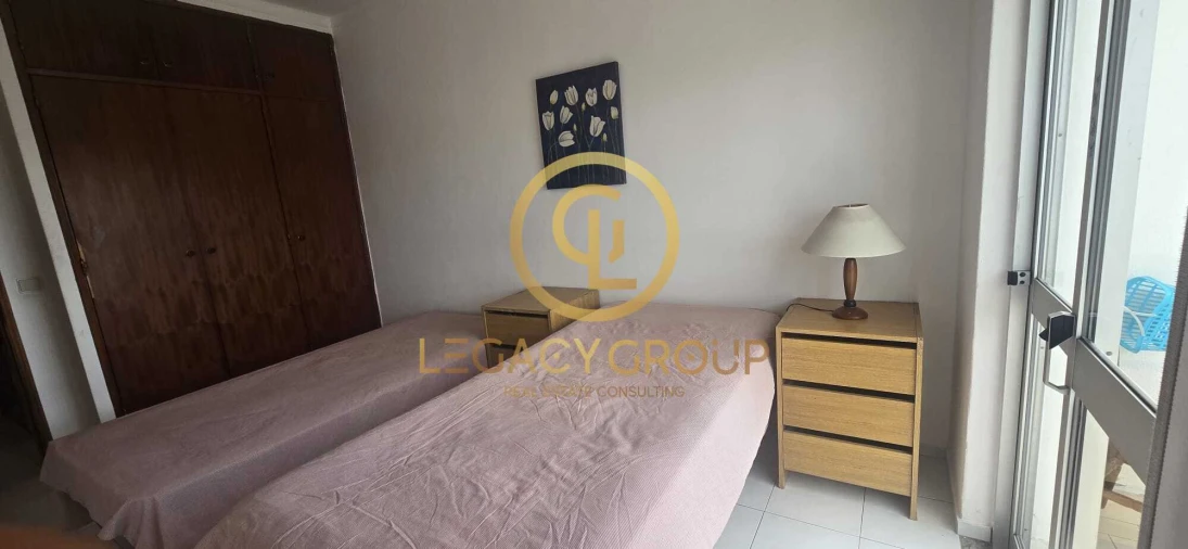 Apartamento T2 para Venda em Portimão Foto 12