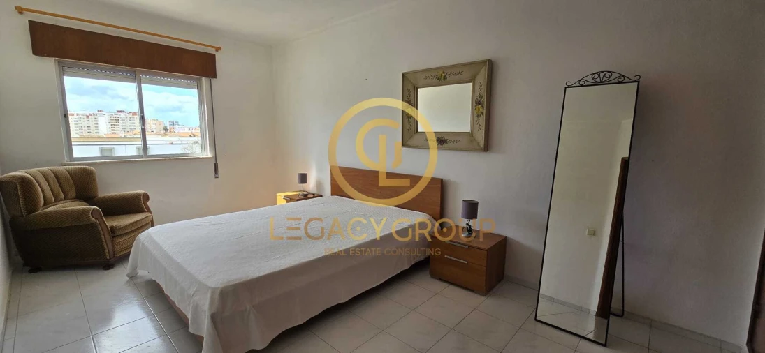 Apartamento T2 para Venda em Portimão Foto 15