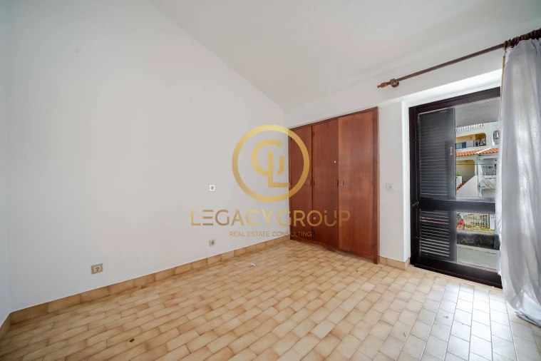 Moradia T2 para Venda em Albufeira e Olhos de Água Foto 6