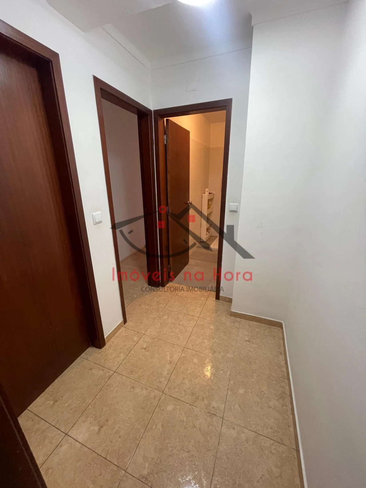 Apartamento T2 para Venda em Queluz e Belas Foto 9