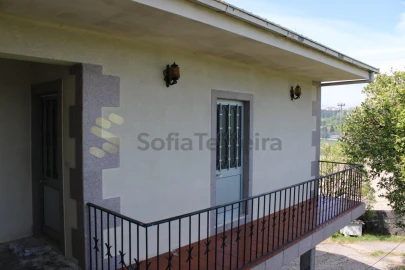 Moradia T4 para Venda em Sobretamega