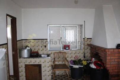 Moradia T4 para Venda em Sobretamega