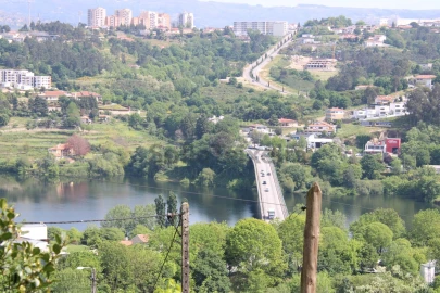 Moradia T4 para Venda em Sobretamega