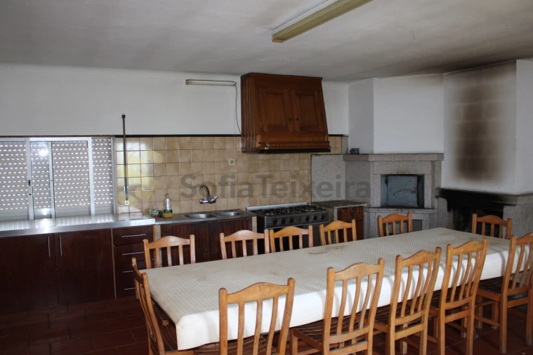 Moradia T4 para Venda em Sobretamega Foto 15