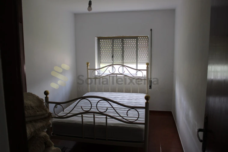 Moradia T4 para Venda em Sobretamega Foto 22