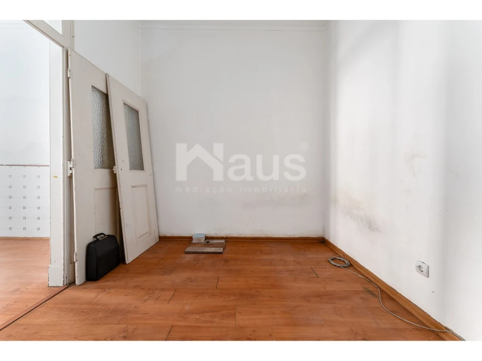 Prédio para Venda em Seixal, Arrentela e Aldeia de Paio Pires Foto 28