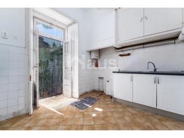 Prédio para Venda em Seixal, Arrentela e Aldeia de Paio Pires