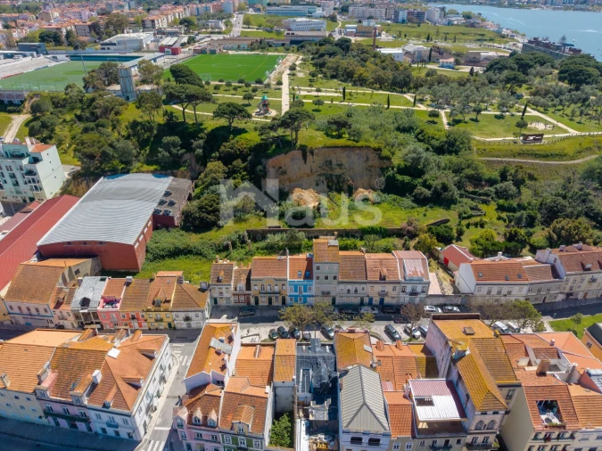 Prédio para Venda em Seixal, Arrentela e Aldeia de Paio Pires Foto 40