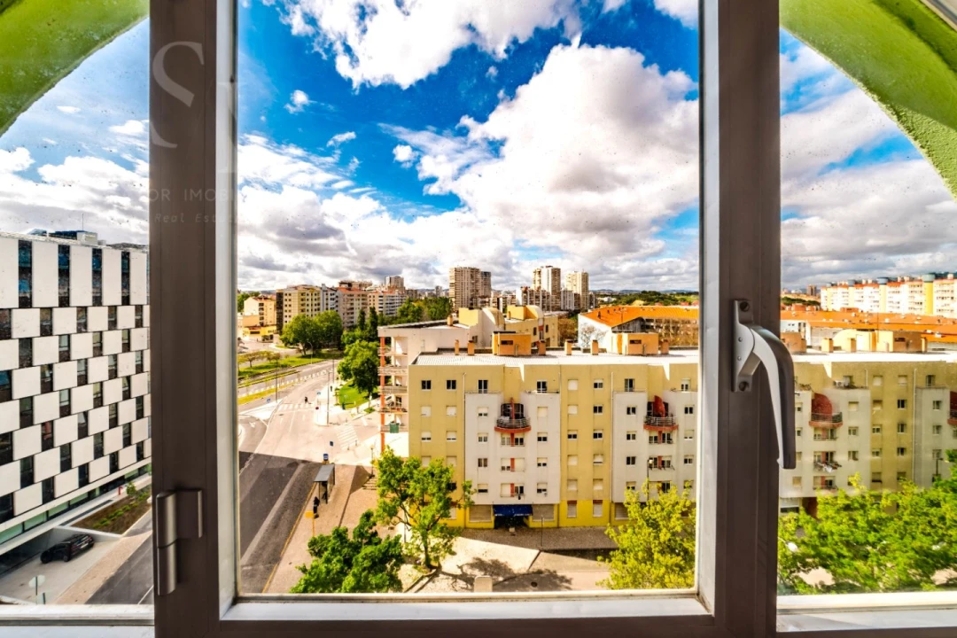 Apartamento T4 para Venda em Areeiro Foto 17