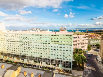 Apartamento T4 para Venda em Areeiro