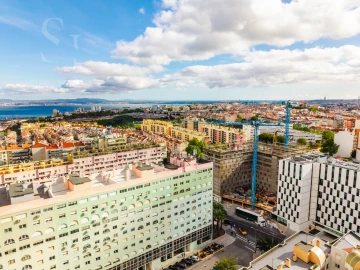 Apartamento T4 para Venda em Areeiro