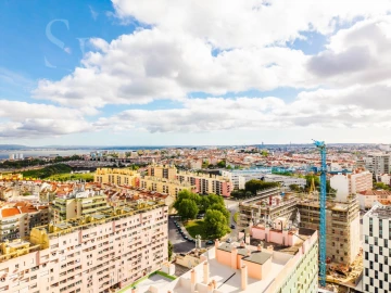 Apartamento T4 para Venda em Areeiro