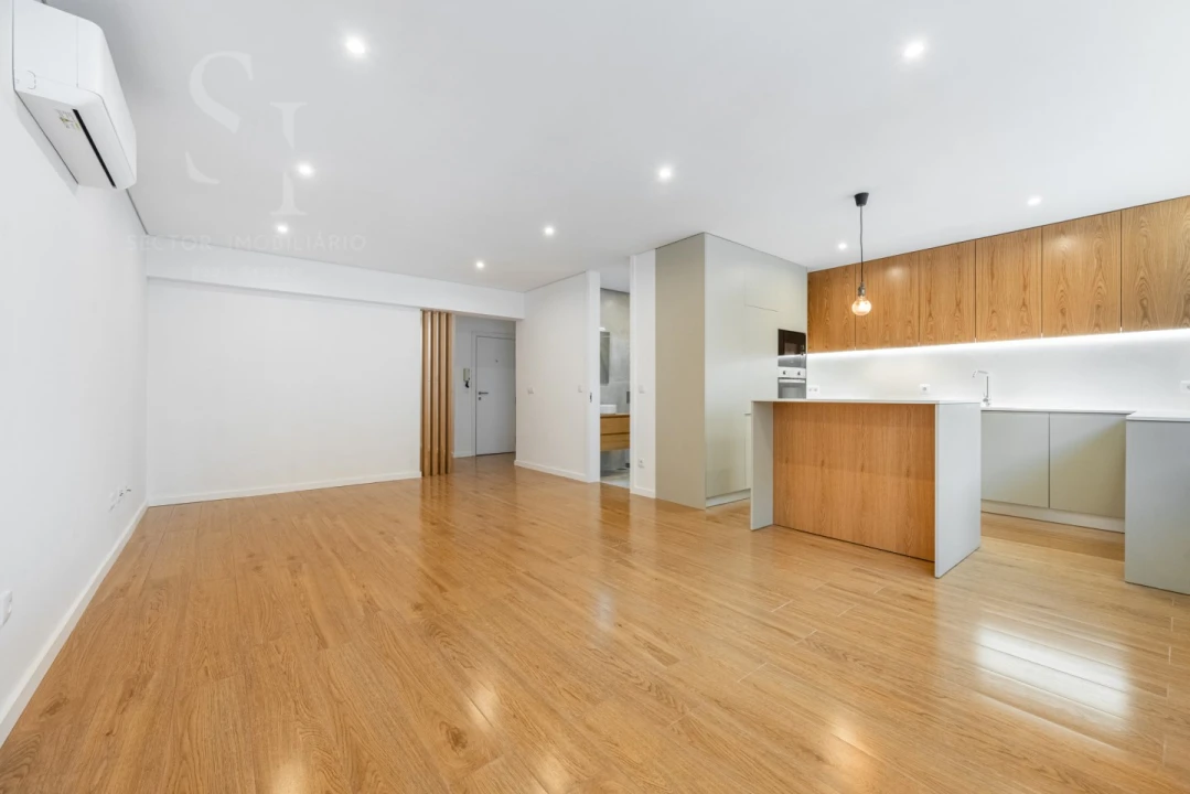 Apartamento T3 para Venda em Braga (Maximinos, Sé e Cividade) Foto 1