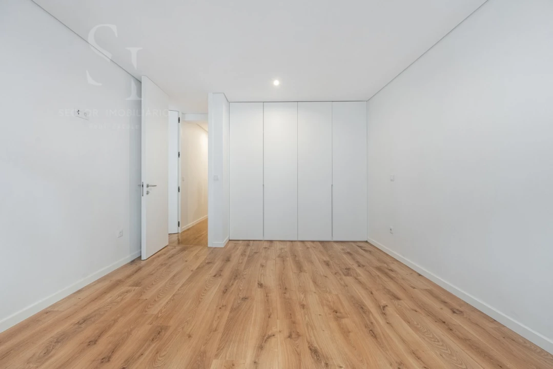 Apartamento T3 para Venda em Braga (Maximinos, Sé e Cividade) Foto 12