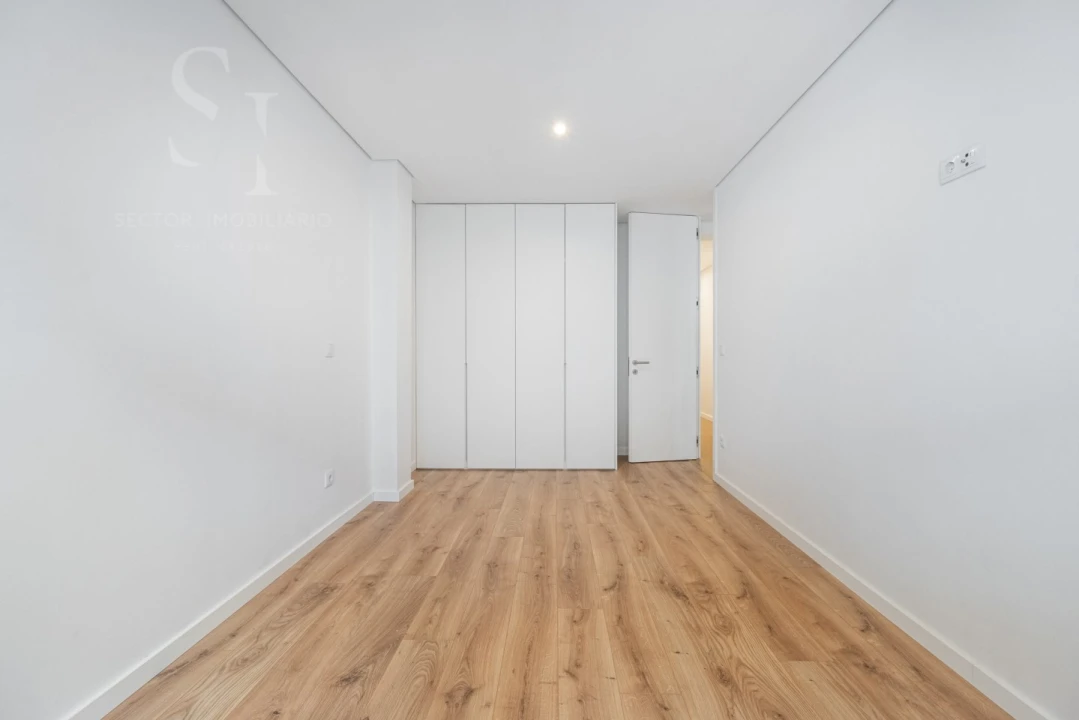 Apartamento T3 para Venda em Braga (Maximinos, Sé e Cividade) Foto 14