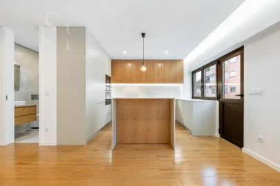 Apartamento T3 para Venda em Braga (Maximinos, Sé e Cividade)