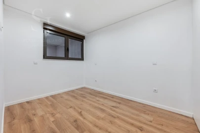 Apartamento T3 para Venda em Braga (Maximinos, Sé e Cividade)