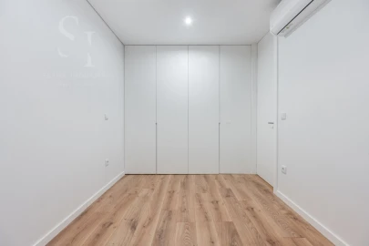 Apartamento T3 para Venda em Braga (Maximinos, Sé e Cividade)