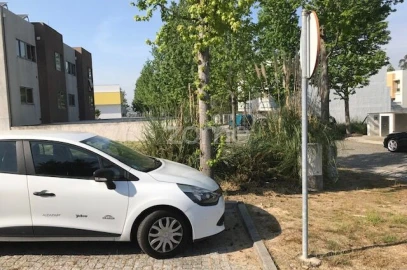 Terreno para Venda em Folgosa