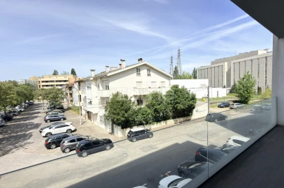 Apartamento T3 para Arrendamento em Nogueiró e Tenões