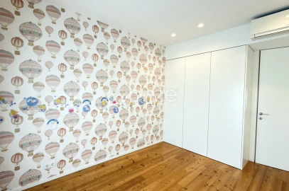 Apartamento T3 para Arrendamento em Nogueiró e Tenões