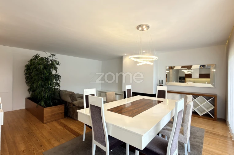 Apartamento T3 para Arrendamento em Nogueiró e Tenões Foto 7