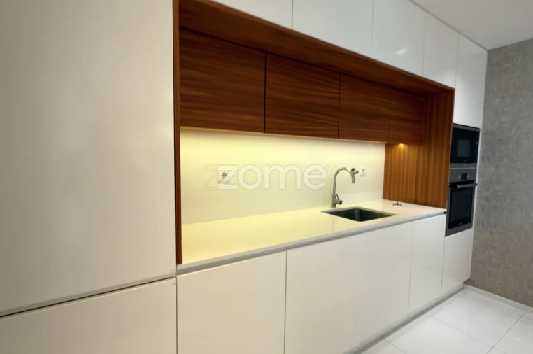 Apartamento T3 para Arrendamento em Nogueiró e Tenões Foto 9