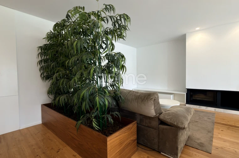 Apartamento T3 para Arrendamento em Nogueiró e Tenões Foto 5