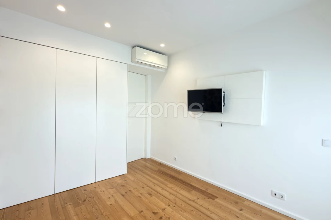 Apartamento T3 para Arrendamento em Nogueiró e Tenões Foto 19