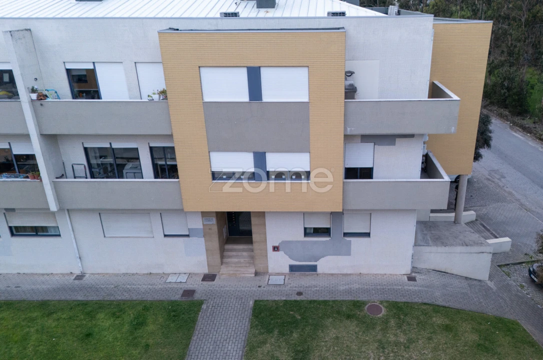 Apartamento T2 para Venda em Vila Nova de Famalicão e Calendário Foto 1