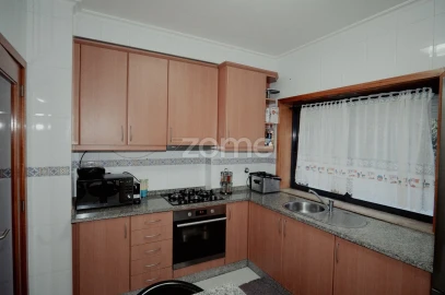 Apartamento T2 para Venda em Vila Nova de Famalicão e Calendário