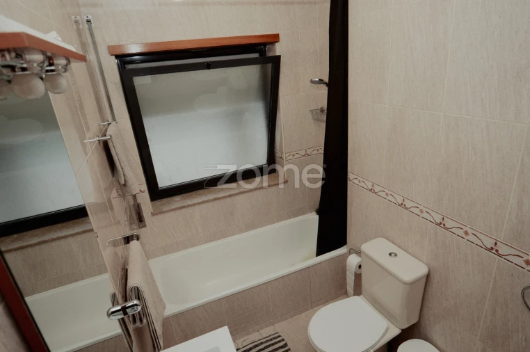Apartamento T2 para Venda em Vila Nova de Famalicão e Calendário Foto 6